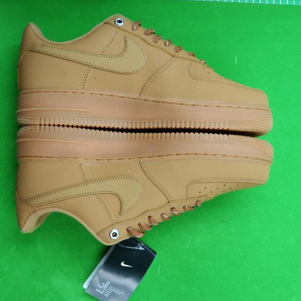 Nike Air Force 1 Low Flax